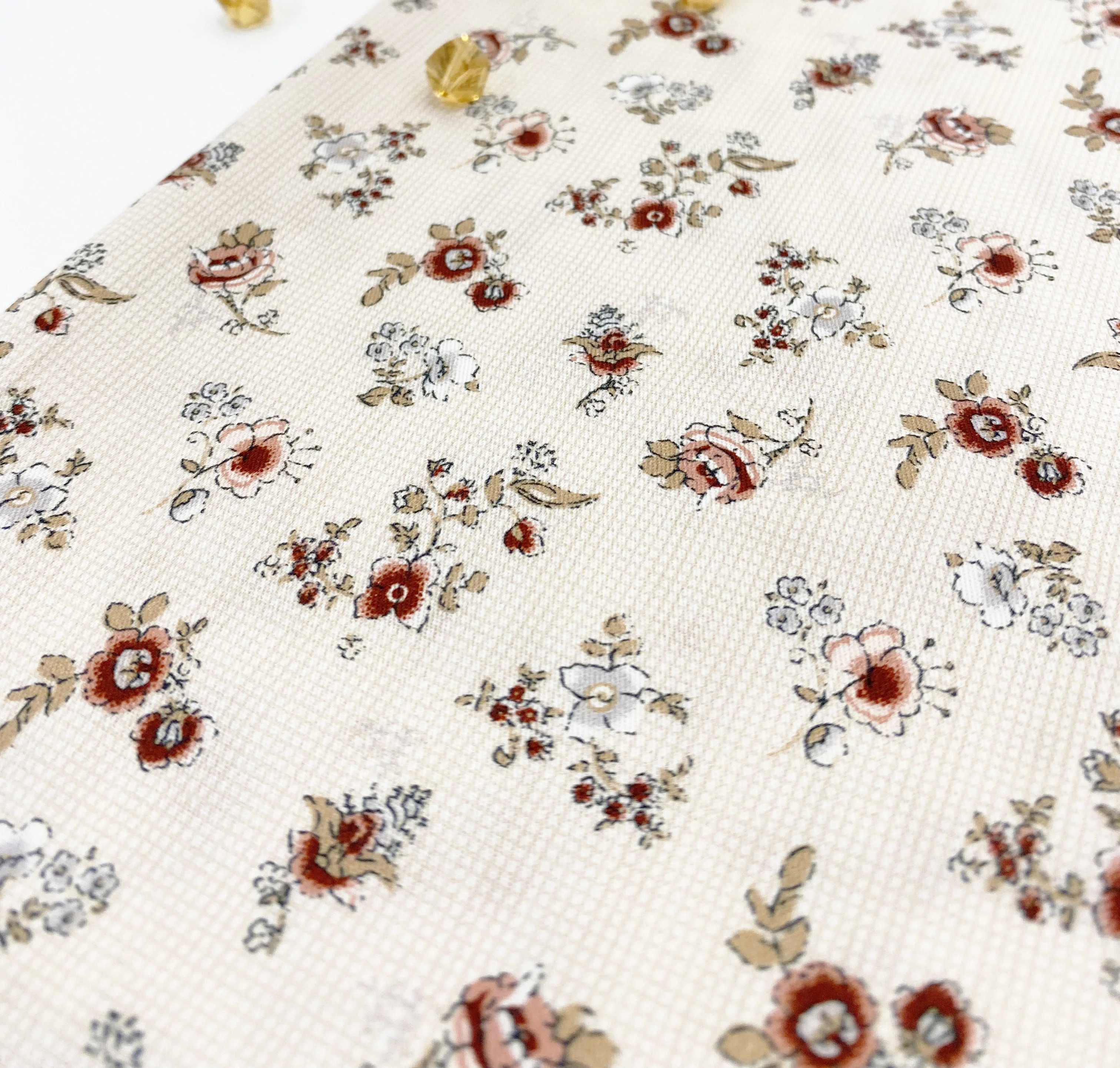 LOW MOQ customization tana lawn liberty garden flower printing twill fabric 100cotton for children dress