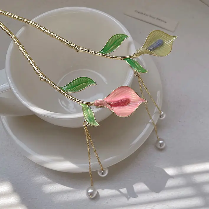RARA 2022 Hot Sale New Hair Accessories Women Elegant Calla Hair Fork with Tassels Metal Hair Stick Beautiful Hairpins for Girls