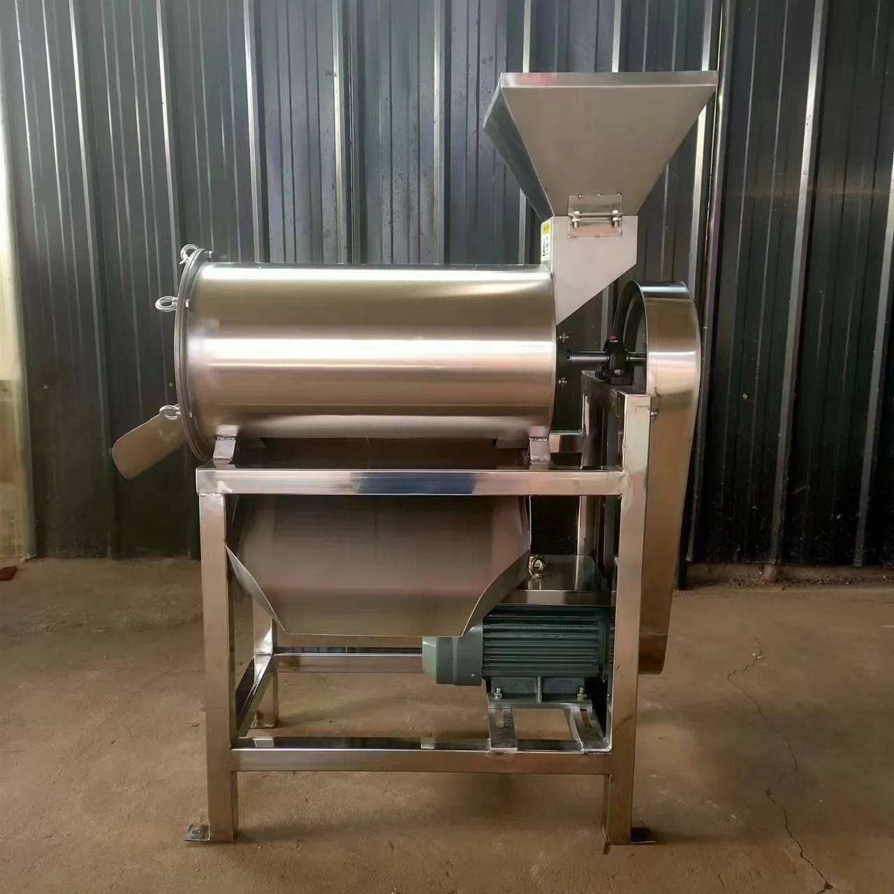 Industrial high efficiency output 500kg/h Juice Extractor Machine Peeling and core removing machine guava juicer fruit pulper