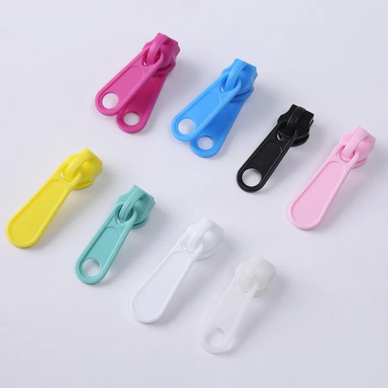 Wholesale Clothing Accessories Colorful Long Puller Thick Head Zipper
