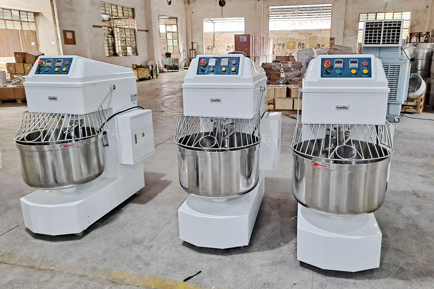 ETL HS100S Commercial Spiral Dough Mixer with 100L Belt and Gear Transmission