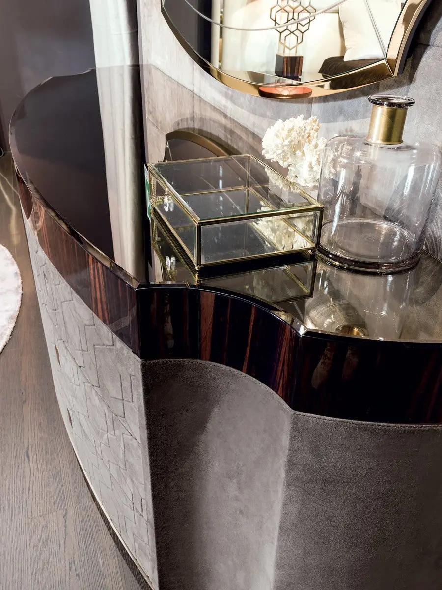 High-end Luxury Design Italian Leather Art Console Table Chest Of Drawers Bedroom Storage Drawers