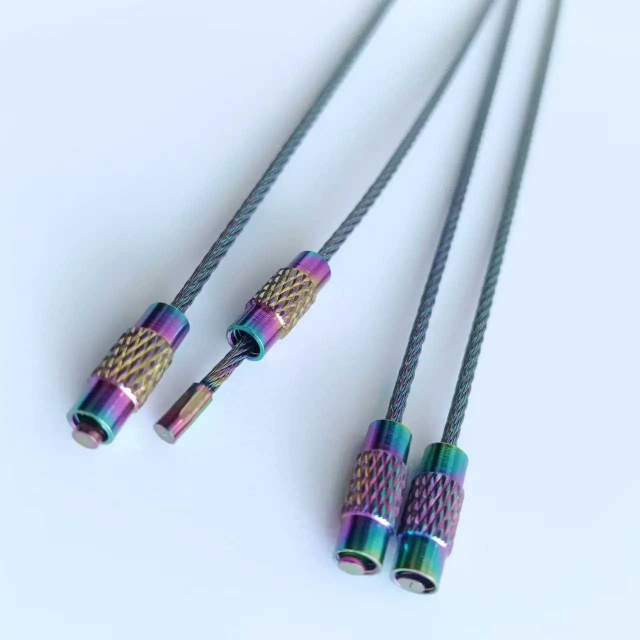 Wholesale  gradient color Stainless Steel Wire Cable Key  Luggage keychain maker wire keychain cable  luggage cable locks