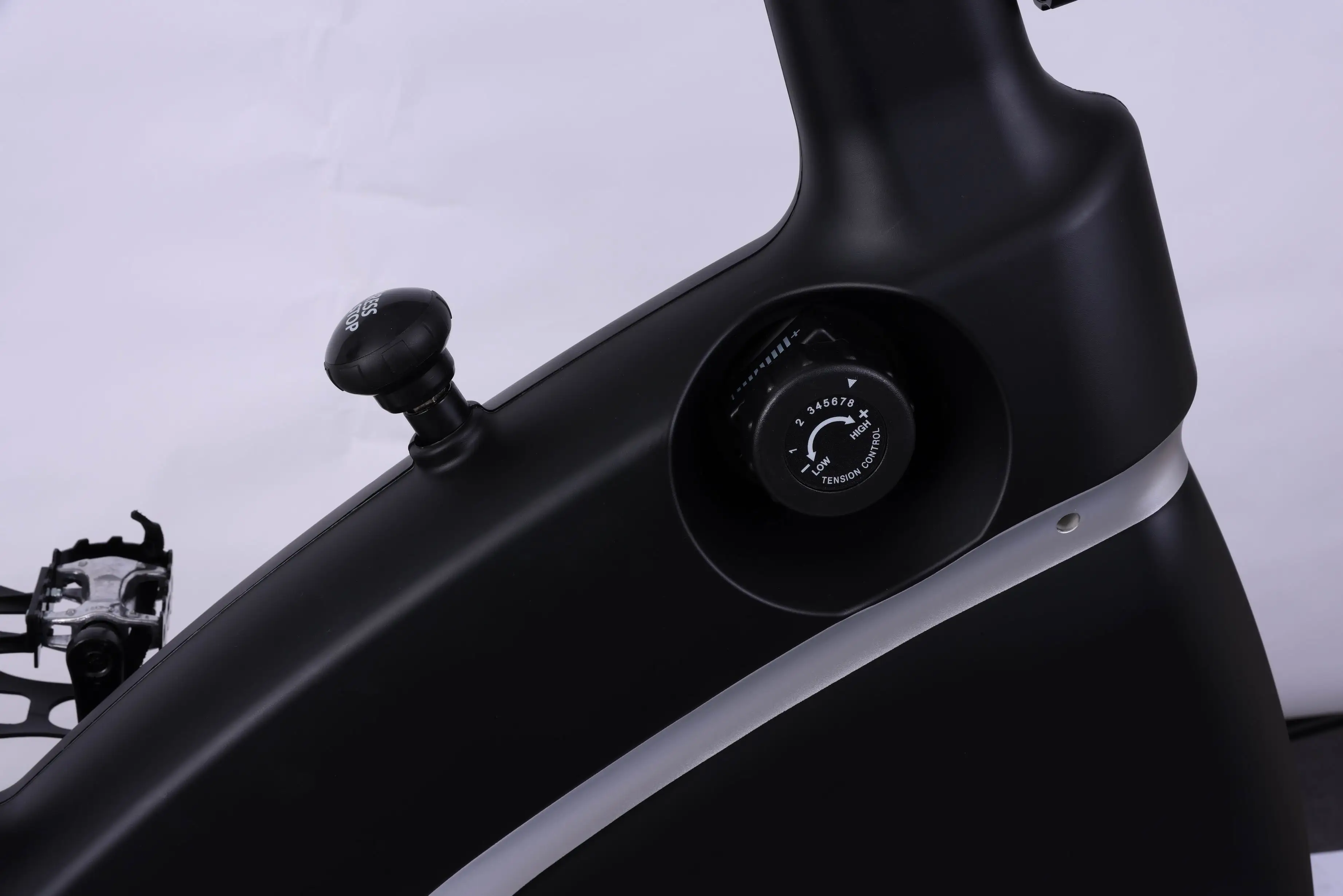 Slim Indoor Cycling Bike with Silent Magnetic Resistance, Hand Pulse and Tablet/Water Bottle Holder, Fitness Stationary Exercise