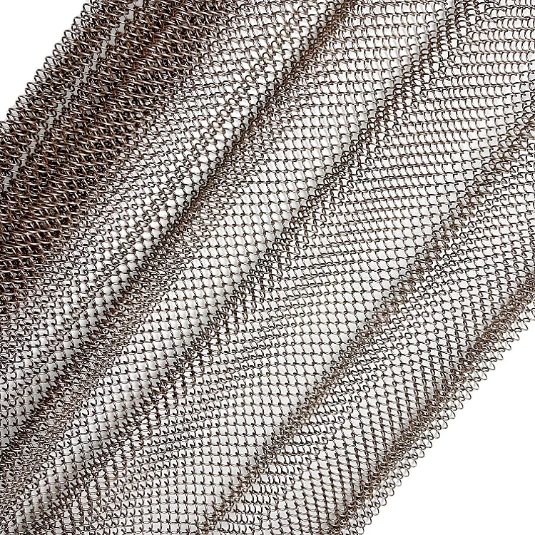 Decorative metal mesh curtains: Metal mesh curtains used for interior decoration and artistic creation.