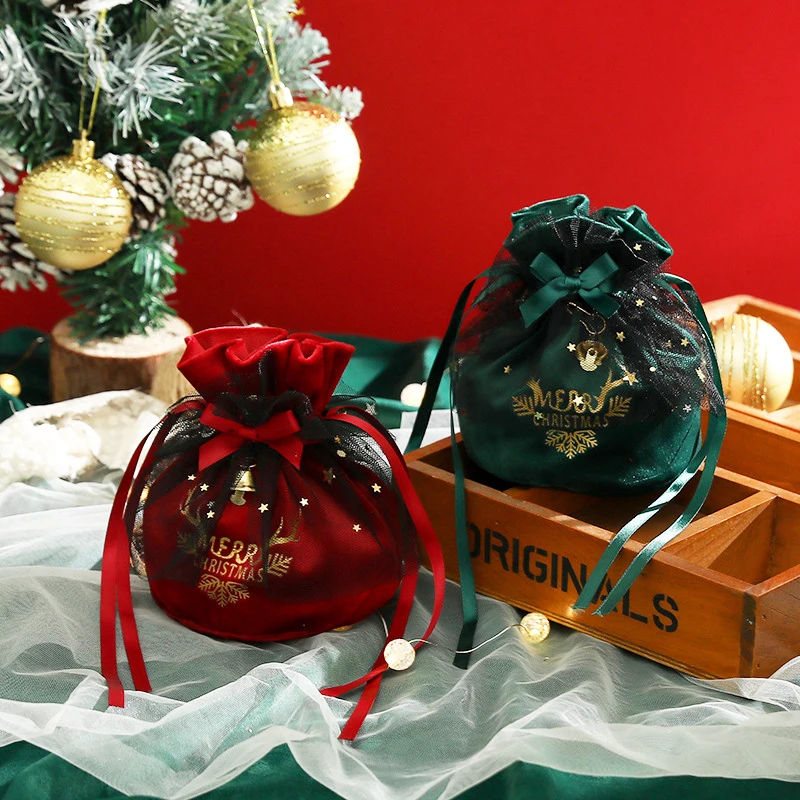 New Christmas Drawstring Bag Christmas Gift Velvet Bag With Lace Bell Pearl Xmas Flannelette Bag Christmas Gift Pouch wholesale