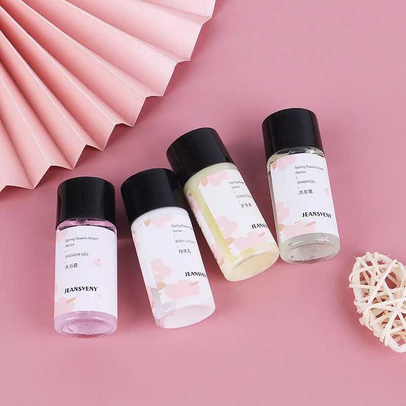 Custom Logo 35ml Gardenia Mini Shampoo Shower Gel And Conditioner Kit Spa Hotel Guestroom Bath Toiletries Set For Hotel