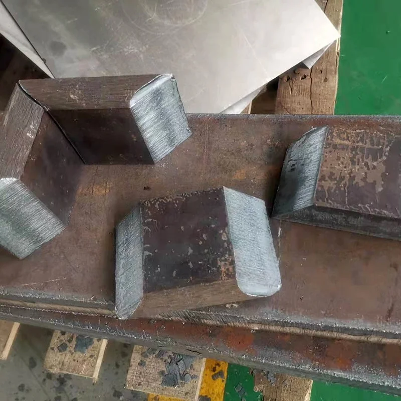 2024 New 3d 5axis Beveling 45 Degree Desktop Fiber Laser Cutting Machine 12kw 30kw V/Y/ X-Type Groove Channel Steel Laser Cutter