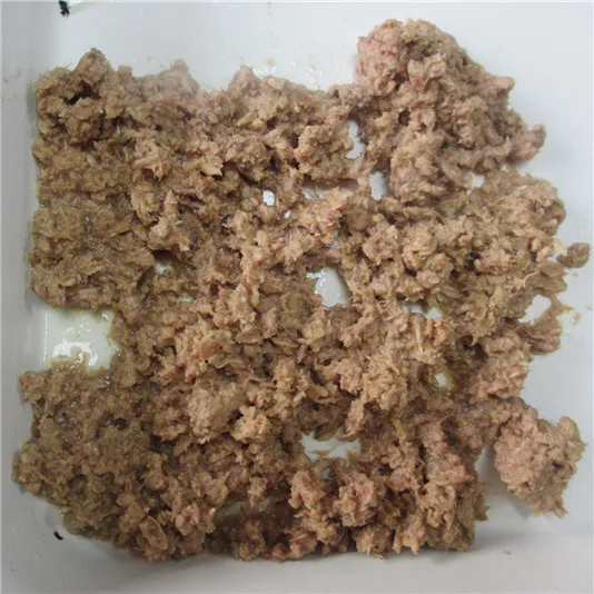 Canned Tuna Shredded Fish Can In Soybean Oil 142G