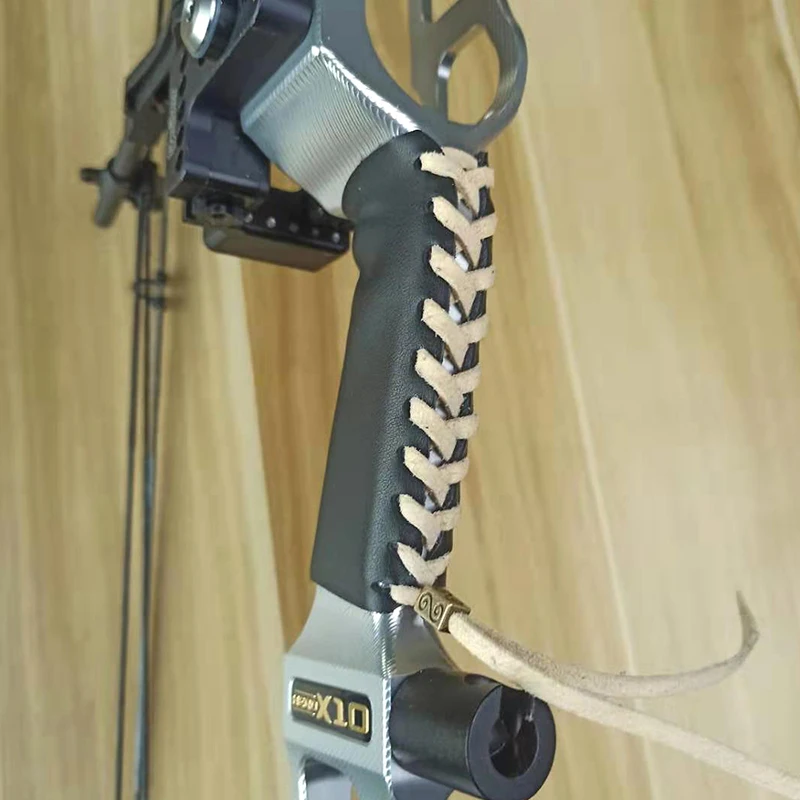 Archery Compound Bow Riser Cloth Hunting Equipment Shooting Accessories Bow Riser Clothes For Protecting Bow