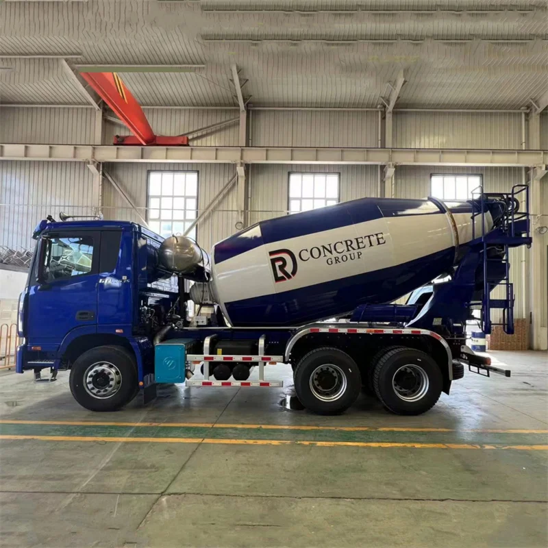 Hot Cheap Euro4/5 Foton Auman 6x4 Automatic Tank 6/8/10cbm Concrete Mixer Truck