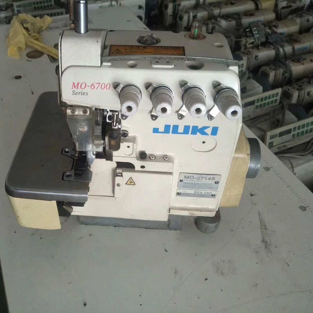 1/6 Secondhand JUKI Overlock 6714 Four Threads Direct Drive Overlock Sewing Machines