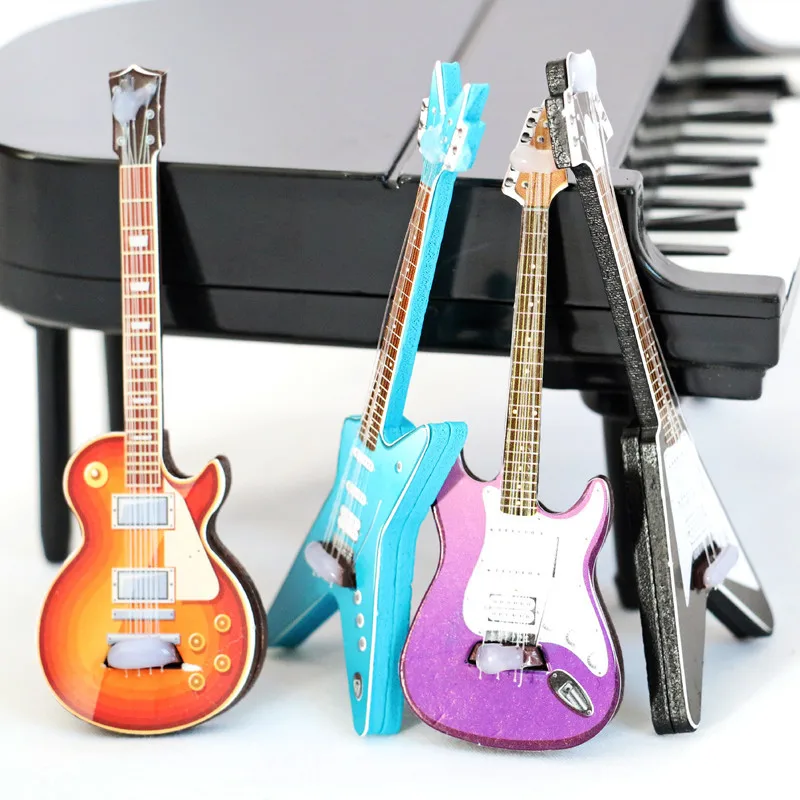 1:12 Toy Musical Instruments Classical Guitar Toy Doll House Accessories Decoration Miniature Mini Shooting Props
