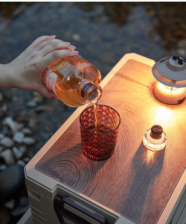 Fashion Style Camping Multifunctional Foldable Plastic Tote Storage Box with custom logo Outdoor