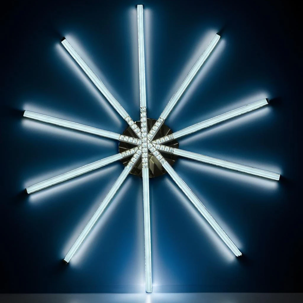 Luxury Designer Moderna Lighting Nordic Minimalist Chandelier 120W LED Ceiling Lamp Vertical and Horizontal Strip Lamp for Hotel