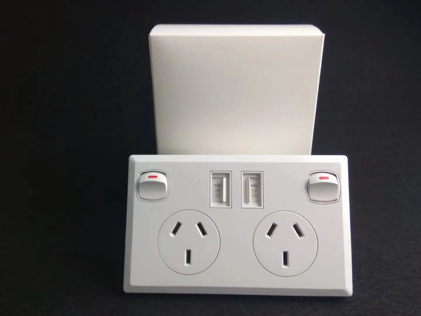 Electric Home Safety High Bakelite Pc Metal Acrylic New Designed Common Mechanical Electric Wall Modern Light Switch With Socket