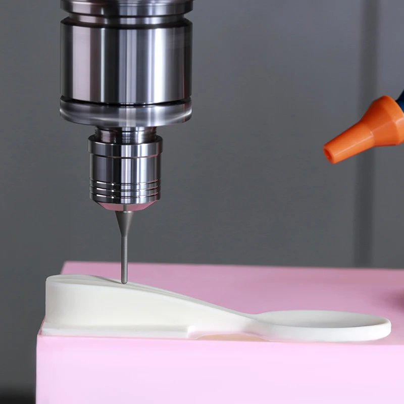  Popular Spindle HSK-40E 3Axis Compact Mini CNC Milling Machine With Tool