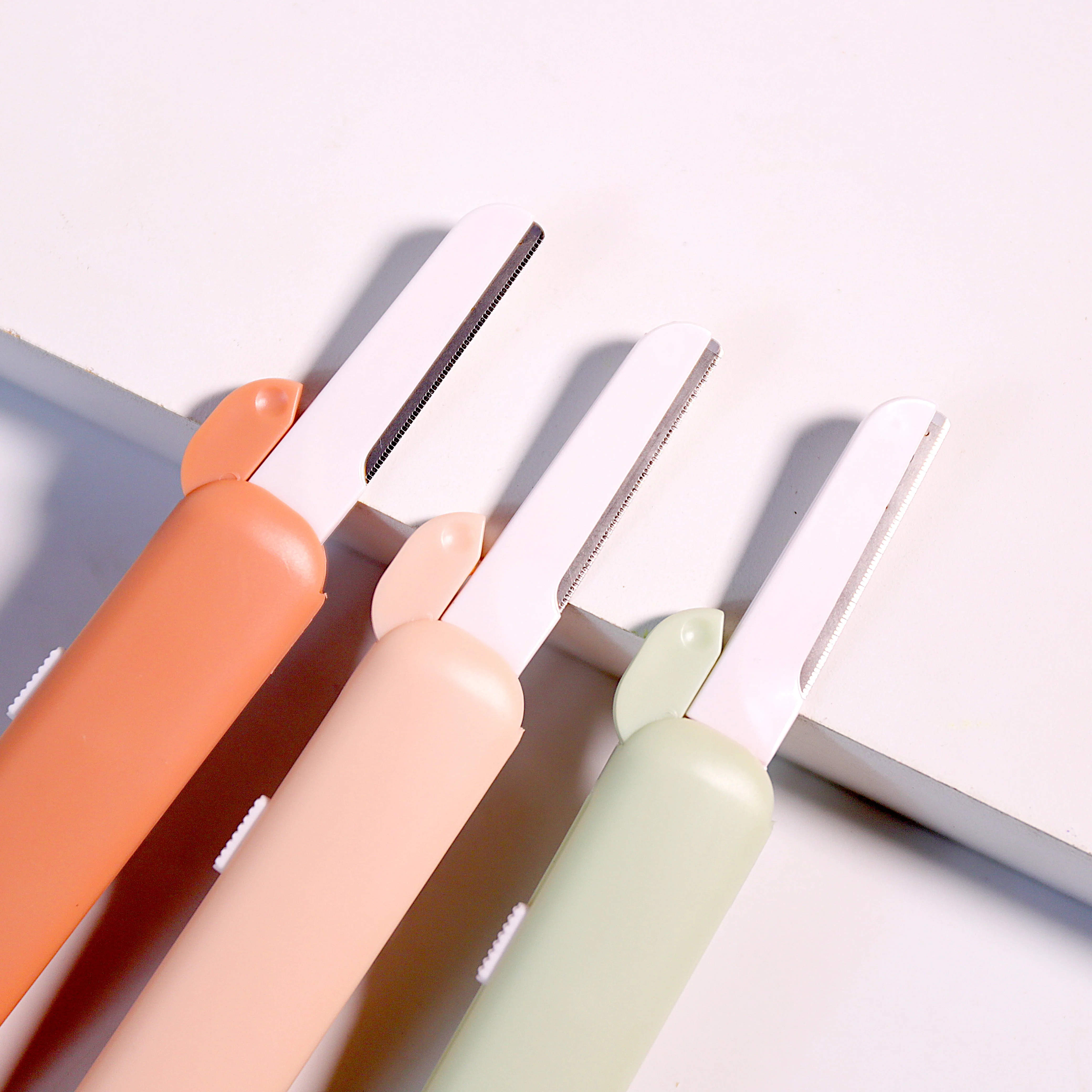 Private Label Safety Retractable Facial Trimmer Eyebrow Razor Stainless Steel Blade