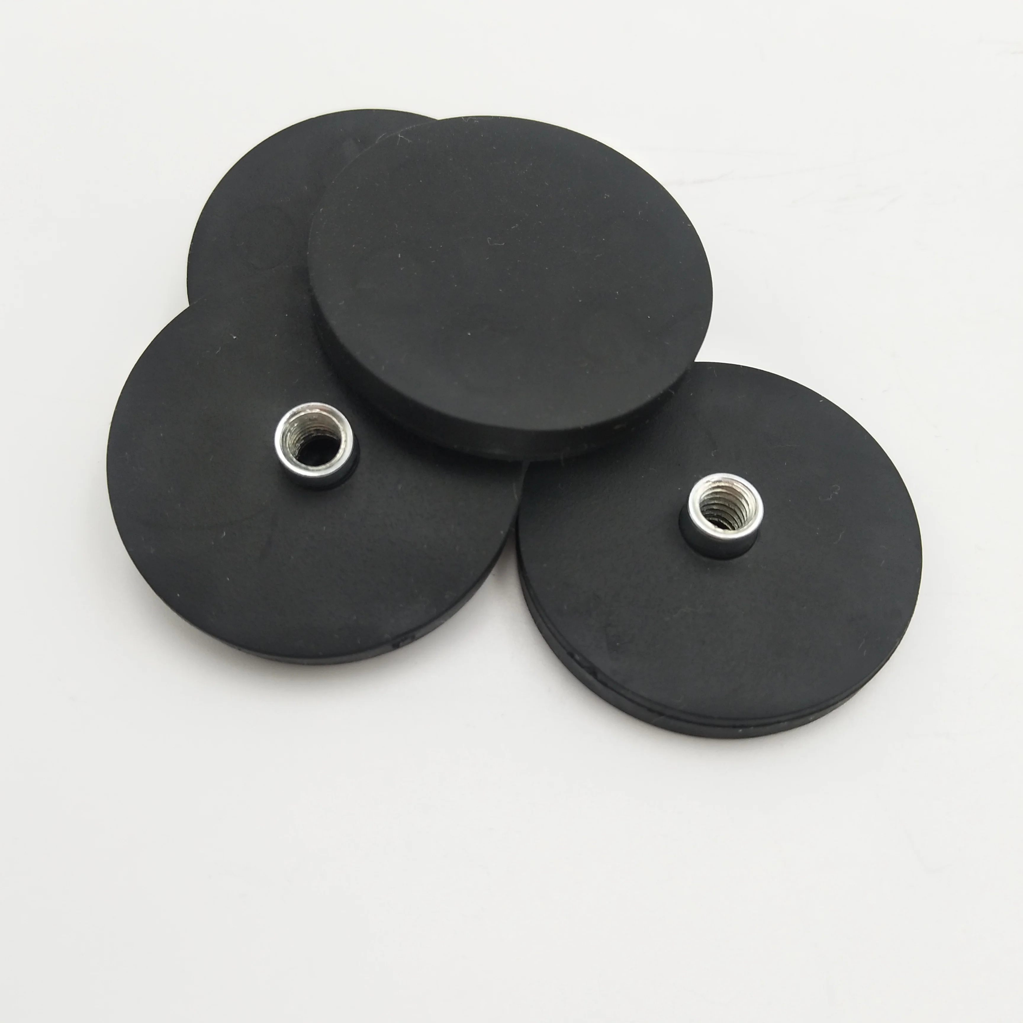 Permanent Powerful Rubber Coated Pot Magnet Neodymium Rubber Countersunk Magnet with Screw Thread