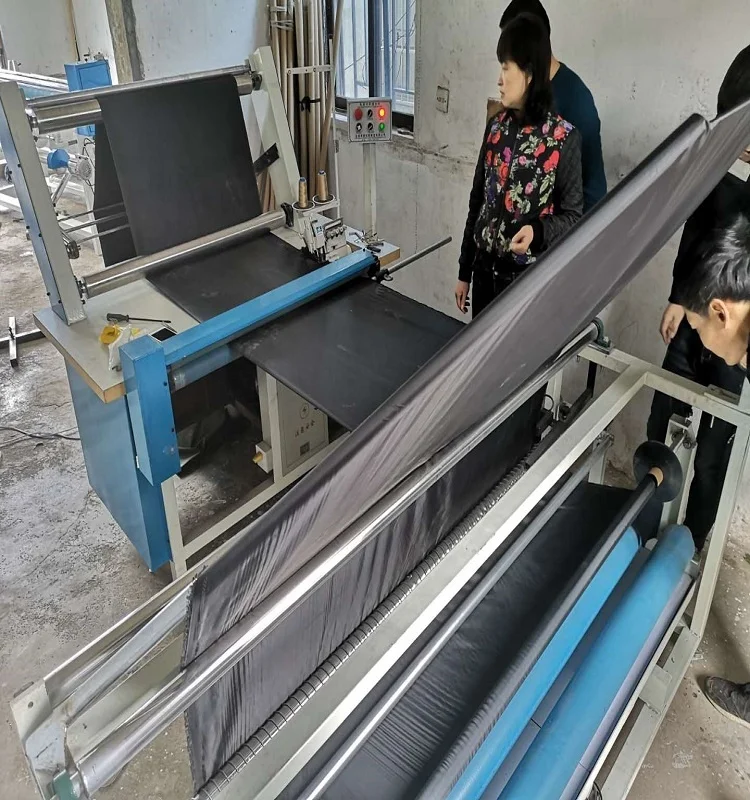 Automatic textile fabric fold machine for roller blind