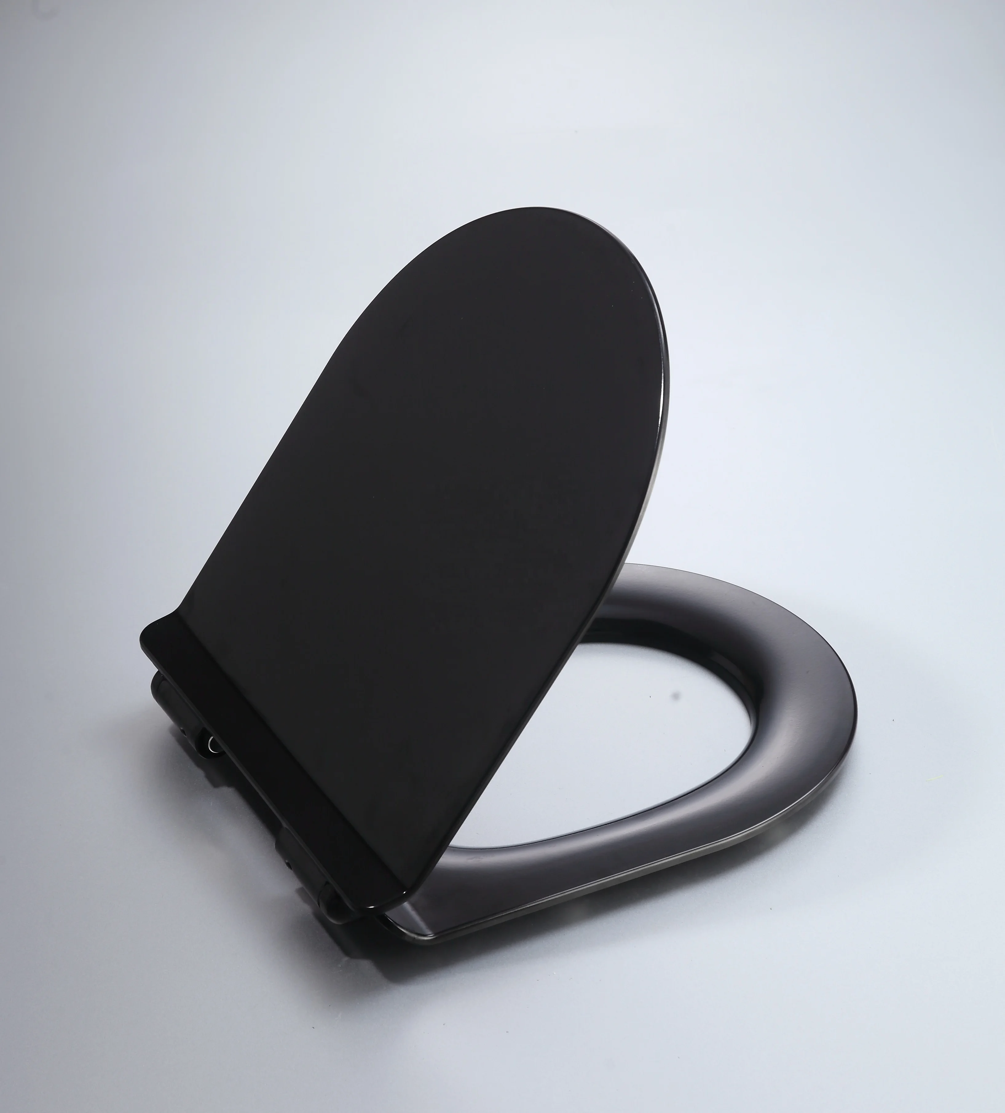 Black Snap-On Portable Lowering Flushing Smart Butt Flusher Ecological Seat Intelligent Toilet Lid