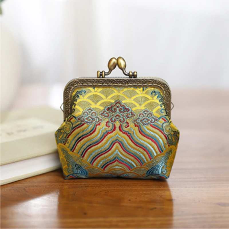 Flower Embroidered Gift Pouch Silk Coin Purse for Women