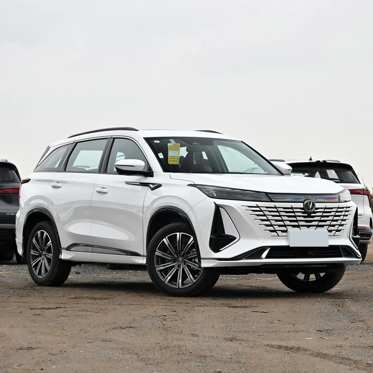 2024 Brand New Changan CS75 PLUS Cheap Practical Compact SUV Advanced Economical Comfortable Car Gasoline Motor Nimble Vehicle