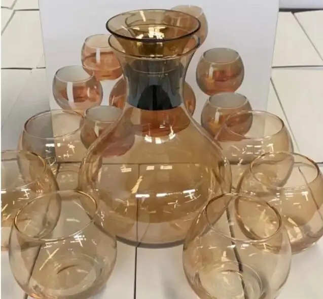 wine glass bottle whiskey glass bottle with cork stopper with cups