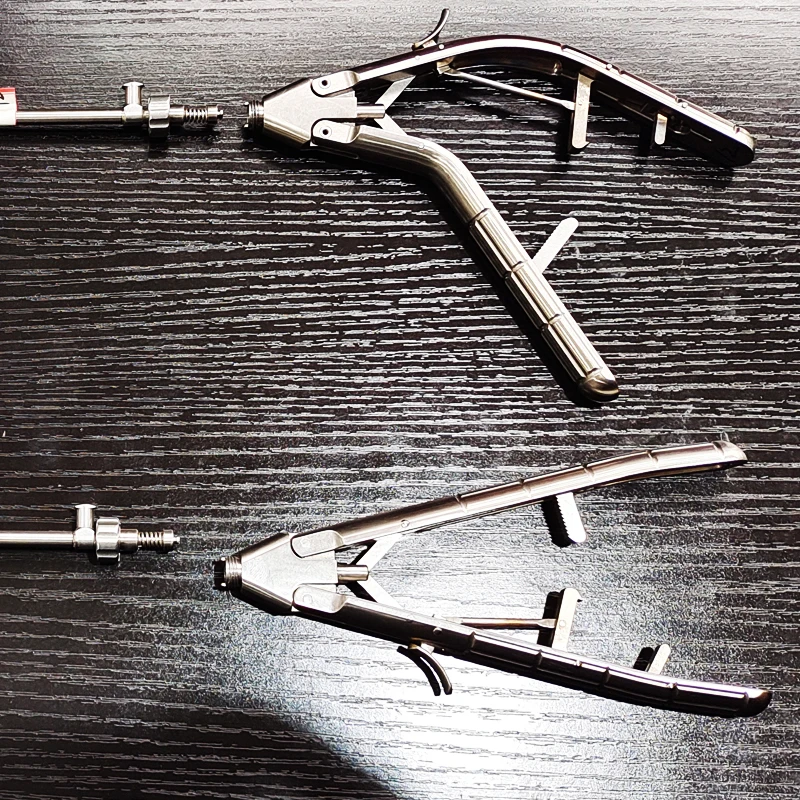 endoscopic Titanium Pistol Handle Needle Holder, 33cm, Curved Right Jaw