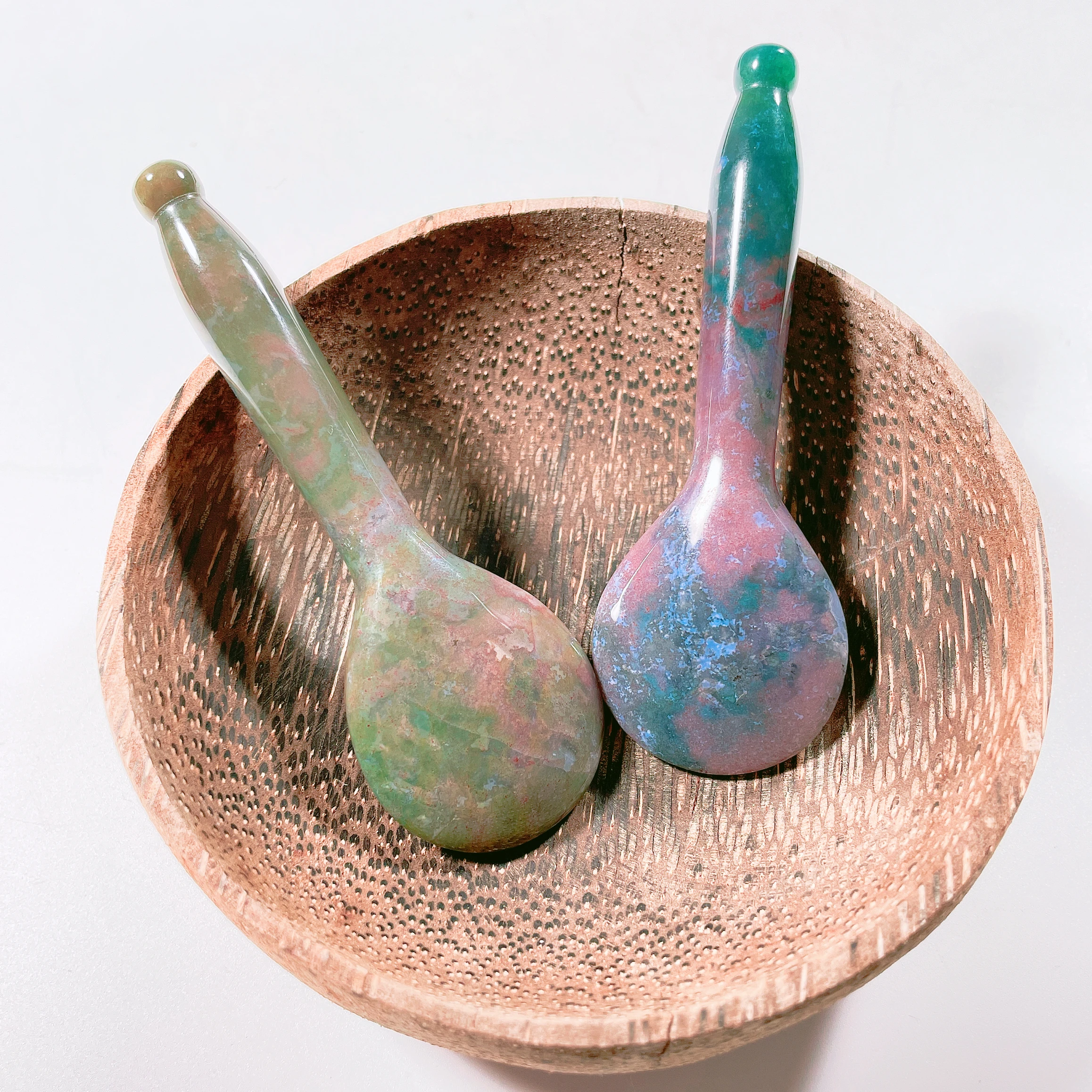 Huiying Cheap Price Indian Agate Spoon Gem Guasha Face Massage Board Tool