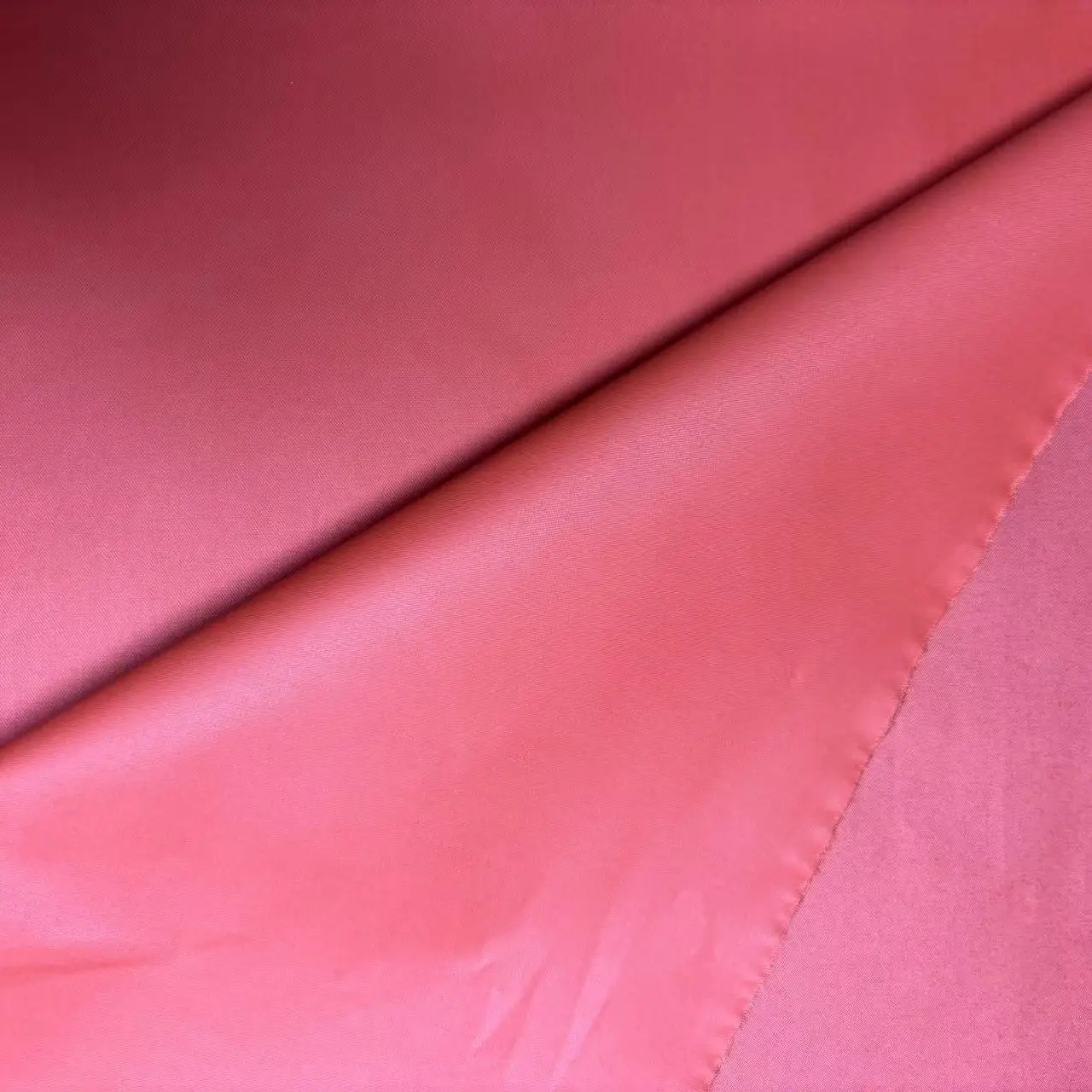 Make-To-Order 100%Polyester China Wrinkle Free Oxford Pu Coated Fabric Wild Outdoor Camping Tent House Oxford Cloth Fabric