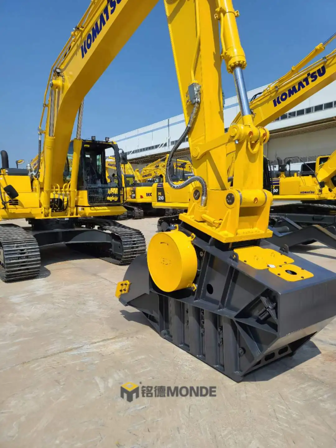 Monde Heavy Duty Rock Concrete Crushing Equipment High Efficiency Hydraulic Jaw Crusher Bucket for excavator