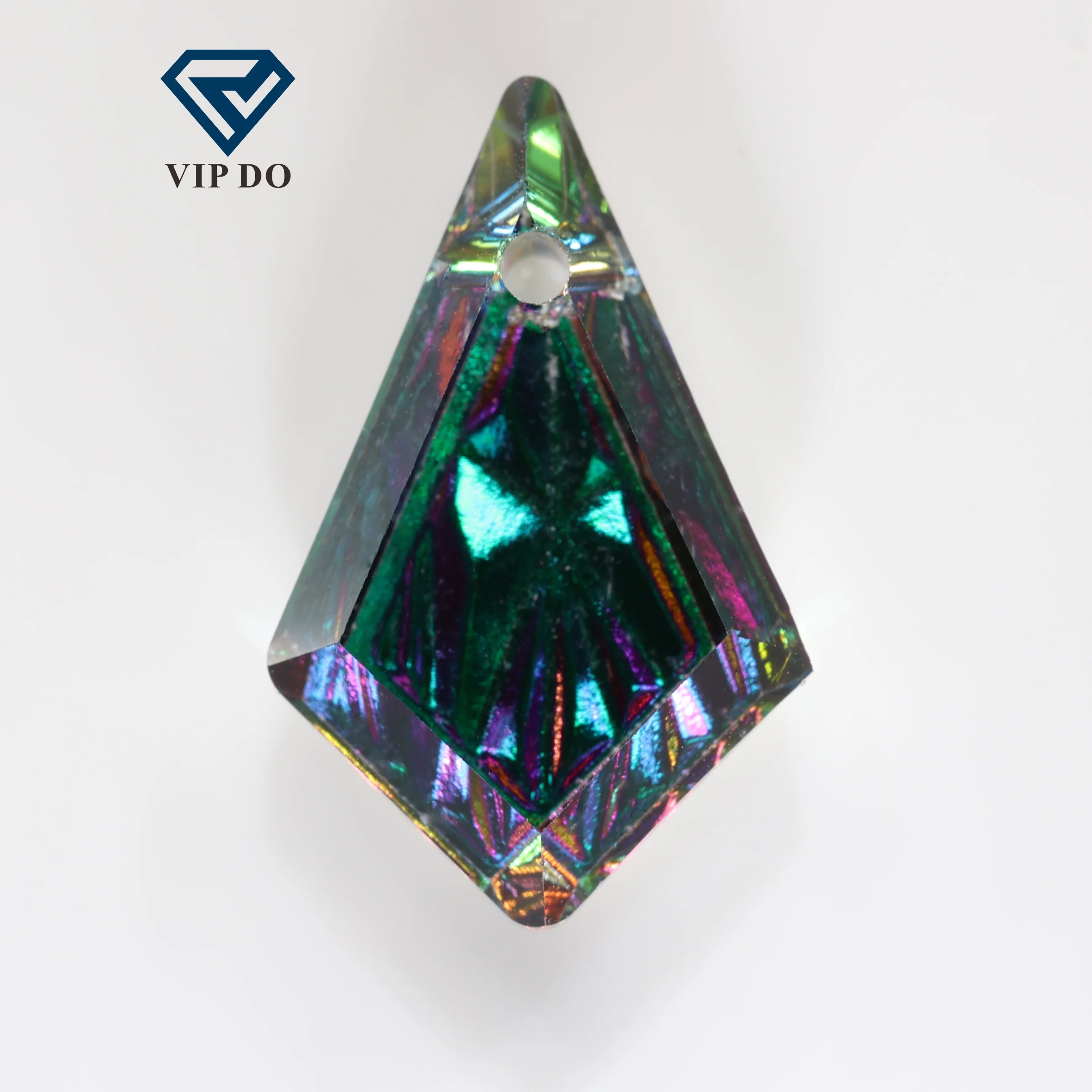 New product single hole plate bottom series wholesale price Embossed kite cut high quality glass material crystal glass rhines