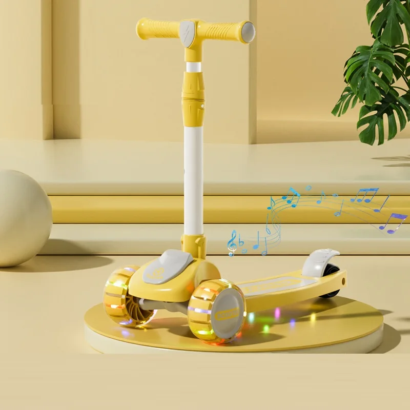 Factory Direct Selling Electric Scooter Flash Wheels Foldable Scooter With Music