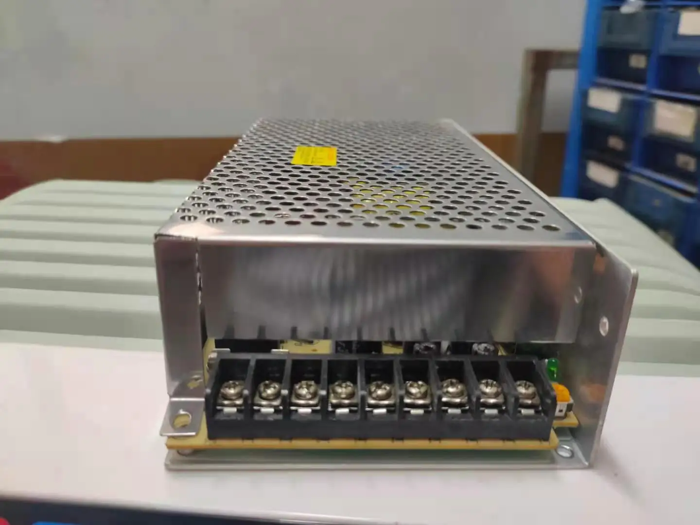 Automatic machinery CCD camera Target eyelet Punching Machine target hole drilling machine for plastic