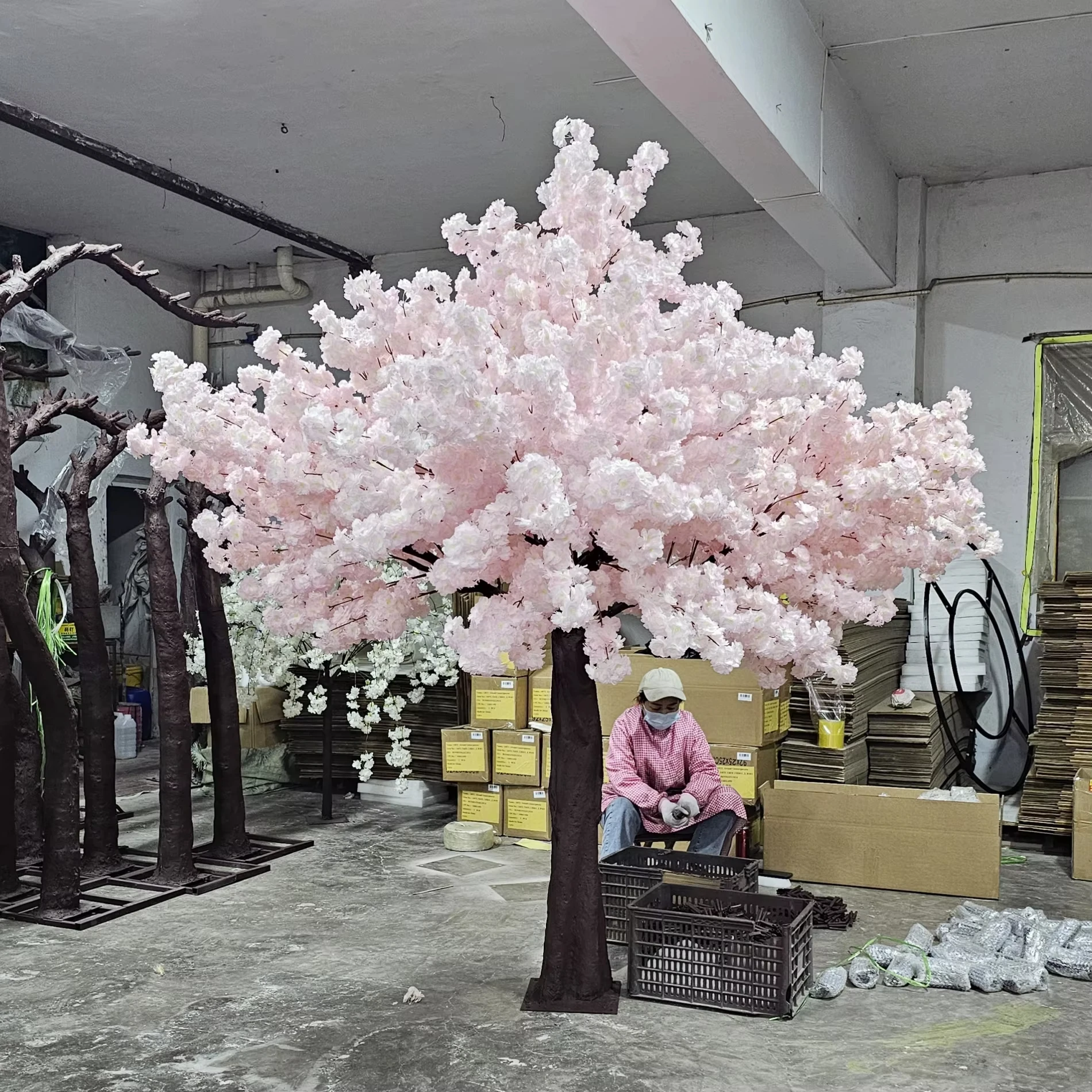 Realistic Faux Cherry Blossom Tree Green Sakura Artificial Tree Wedding Cherry Blossom Tree For Hotel Decoration