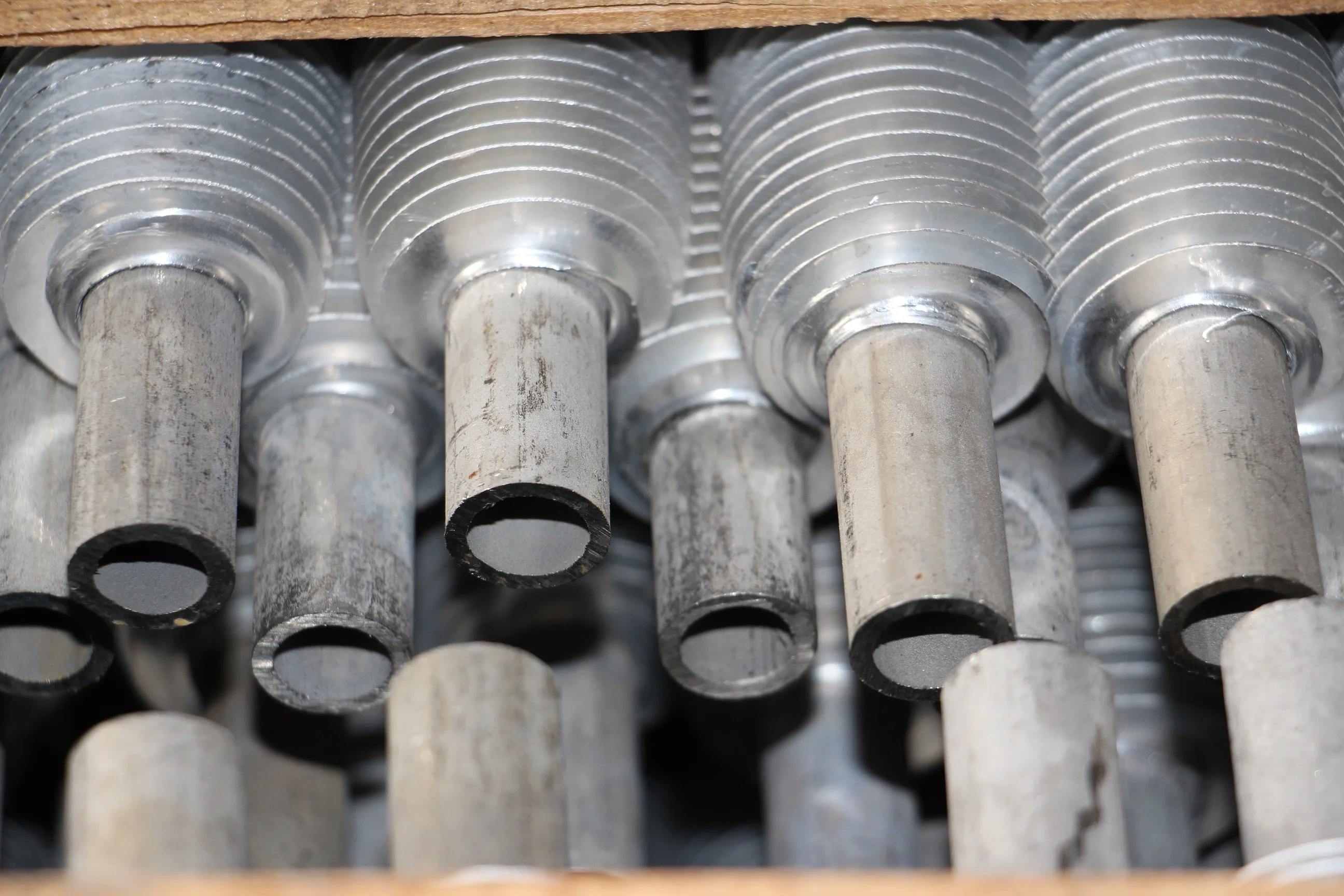 High Frequency Welded Finned Tube And Stainless Steel Tube With Aluminium Fins For Cooler Or Heat Exchange Parts