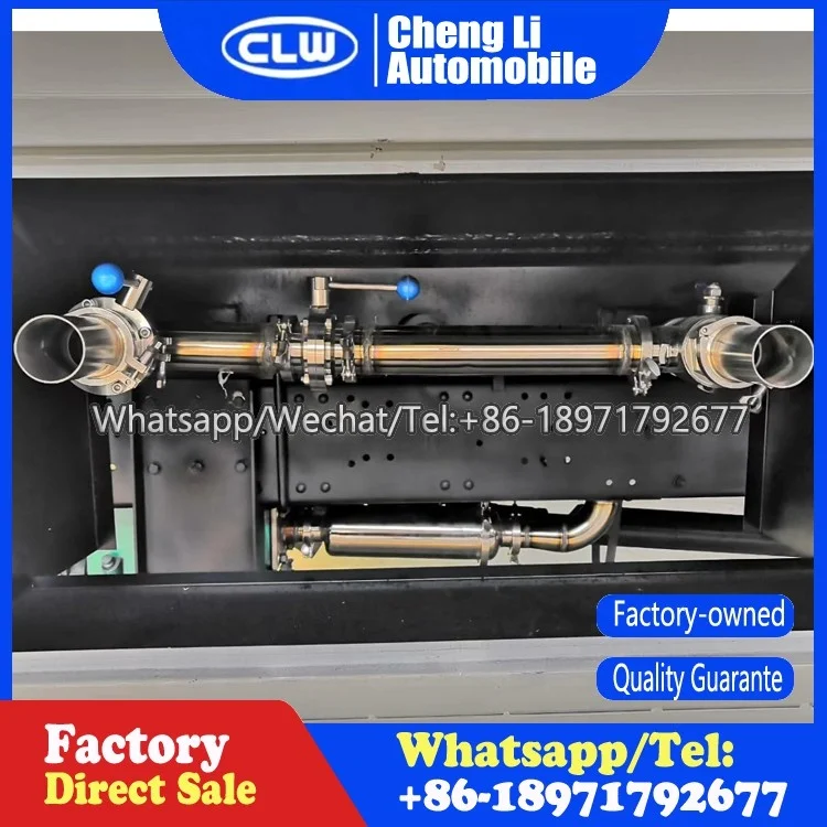 Japan Isuzu 4X2 8000Liters Fresh Milk Tanker Truck Stainless Steel Pure Water Delivery Truck For Sale