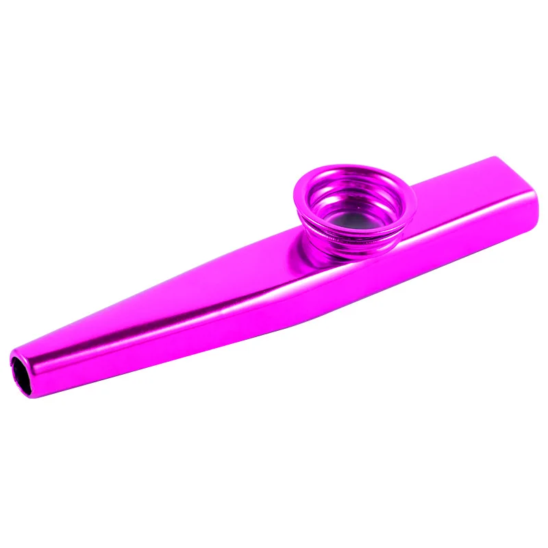 Metal Kazoo играть на музыкальном инструменте