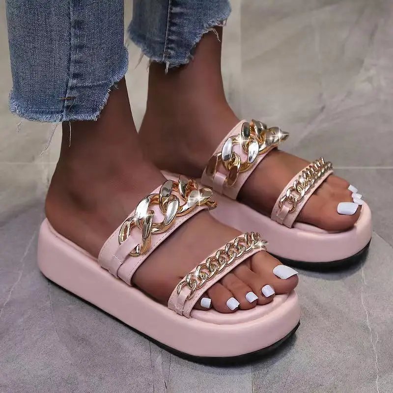 Ready To Ship Summer Fashion Soft Platform Shoes Women Flat Sandals Gold Chain Flip-Flops Slippers Footwear Slides Custom