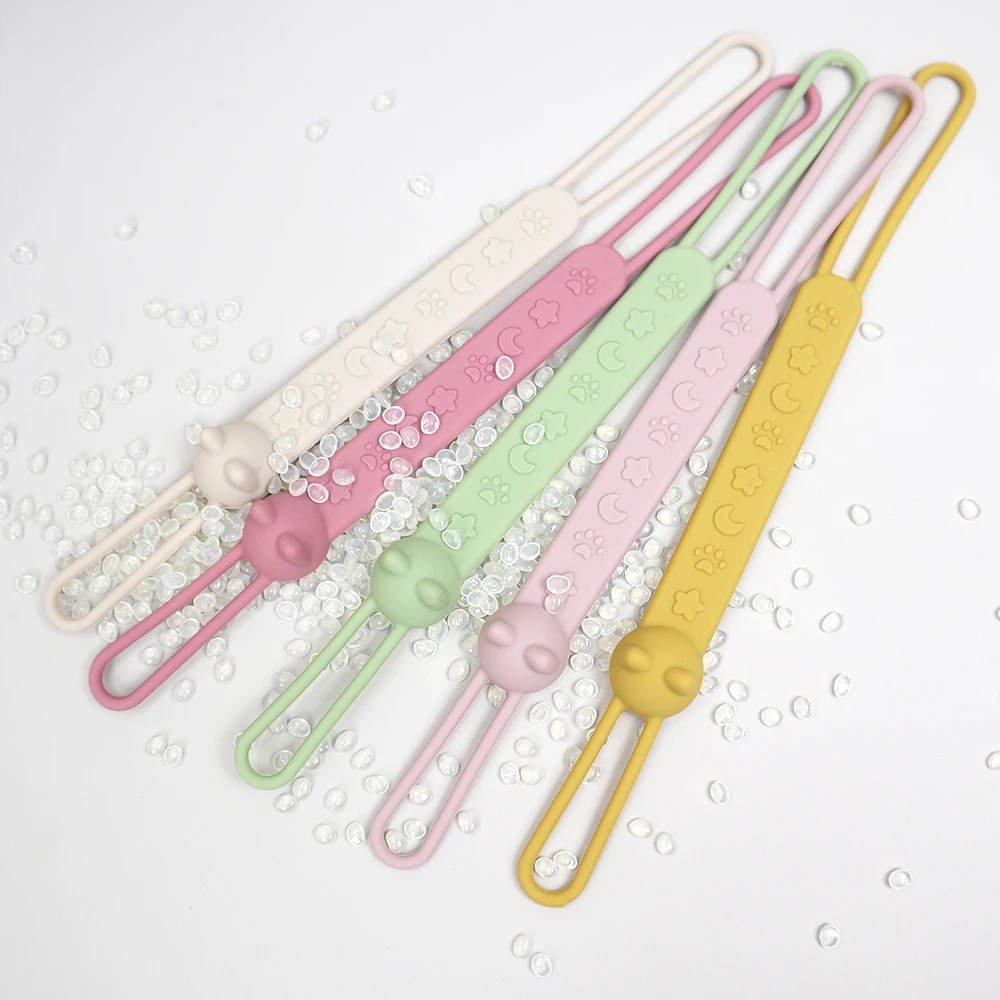 New Design Soft Cute BPA Free Silicone Pacifier Holder Clip Chain Silicone Baby Dummy Clips