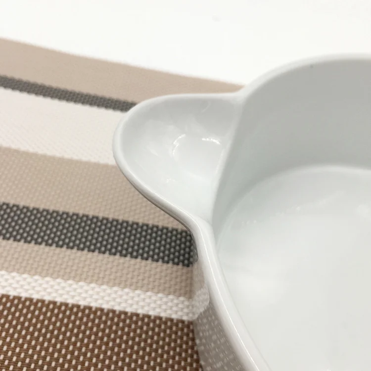 High quality wholesale cheap two handle round  porcelain soup bowl bakeware for daily use ceramic for hotele