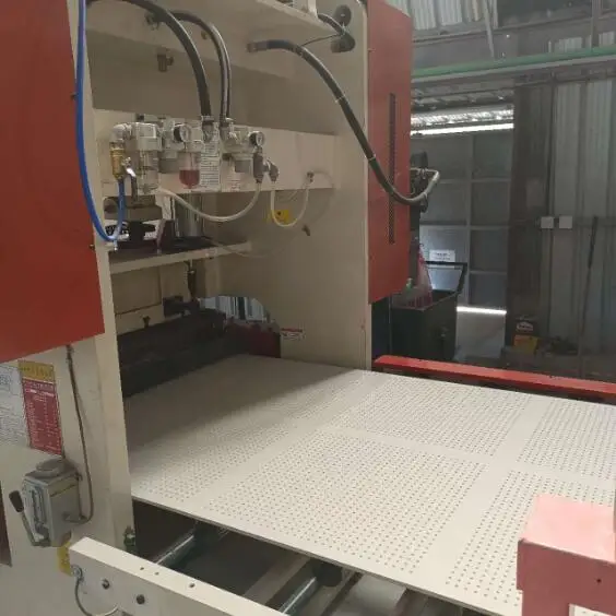 gypsum board perforation machine punching machine