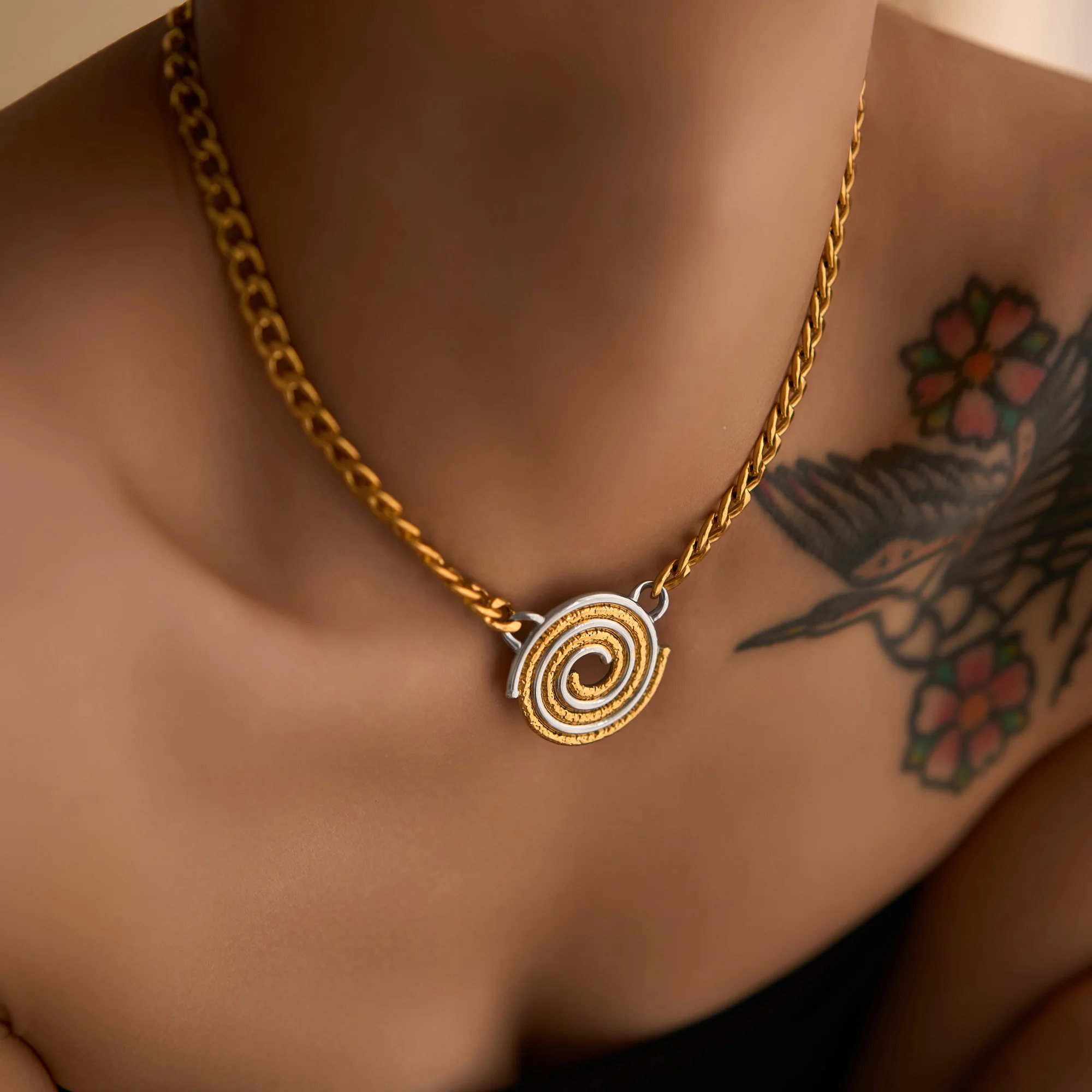 Dazan New Winter Ins 18k Gold Plated Stainless Steel French Ring Modern Design Mixed Round Pendant Cuban Lady Banquet Necklace