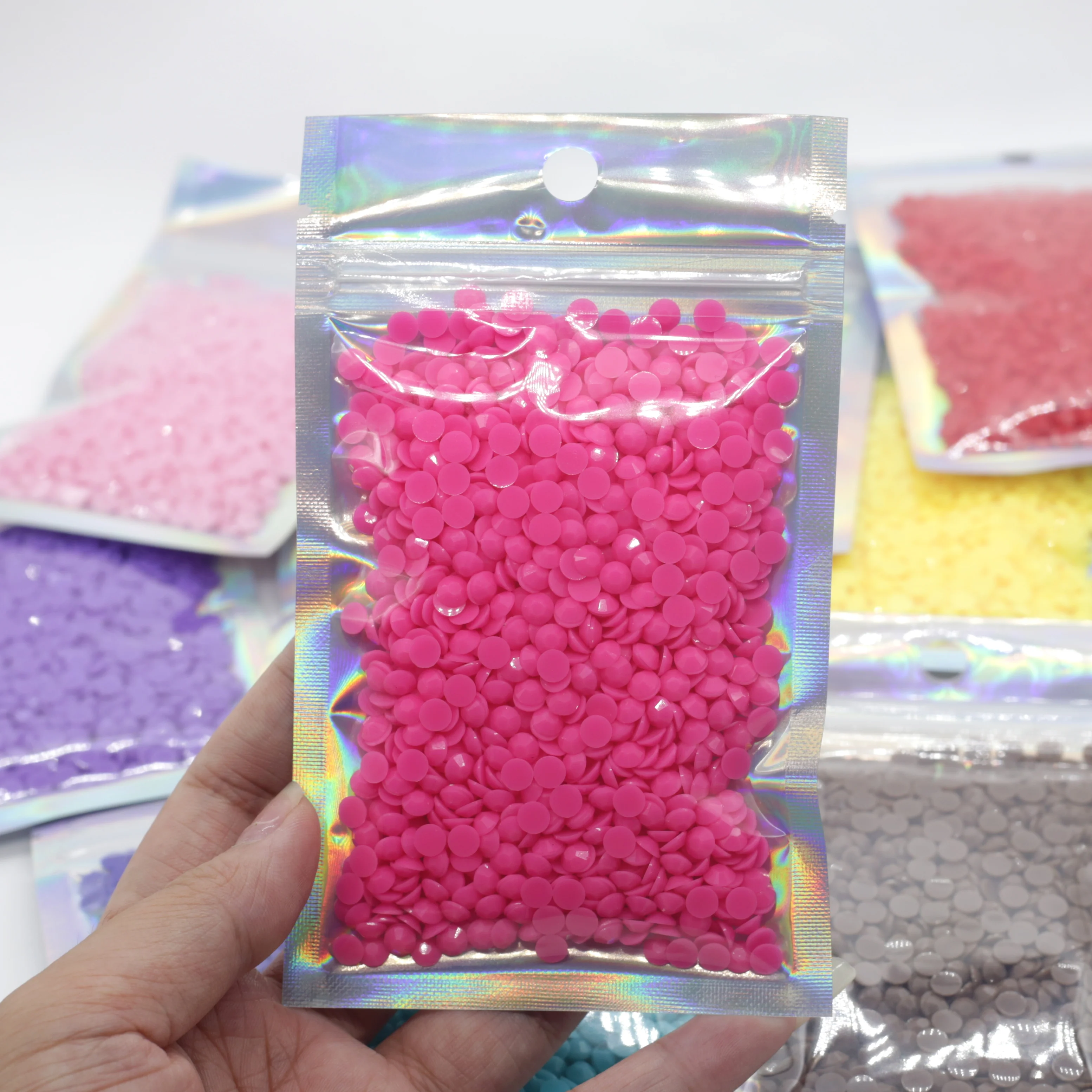 WHATSTONE Free Sample Jelly AB New Color 3mm 4mm 5mm Flat back  Round Resin Rhinestone Wholesale