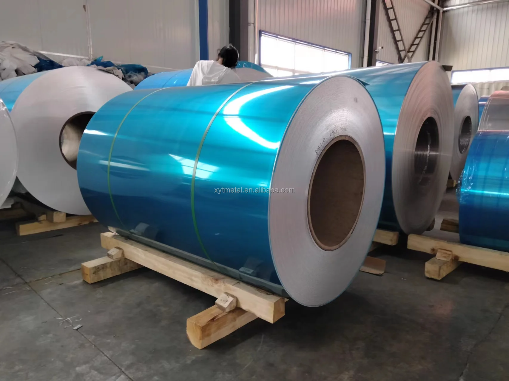 China Suppliers PPAL 1050 1060 PVDF Color Coated Aluminium Coils 1mm Aluminum Coil