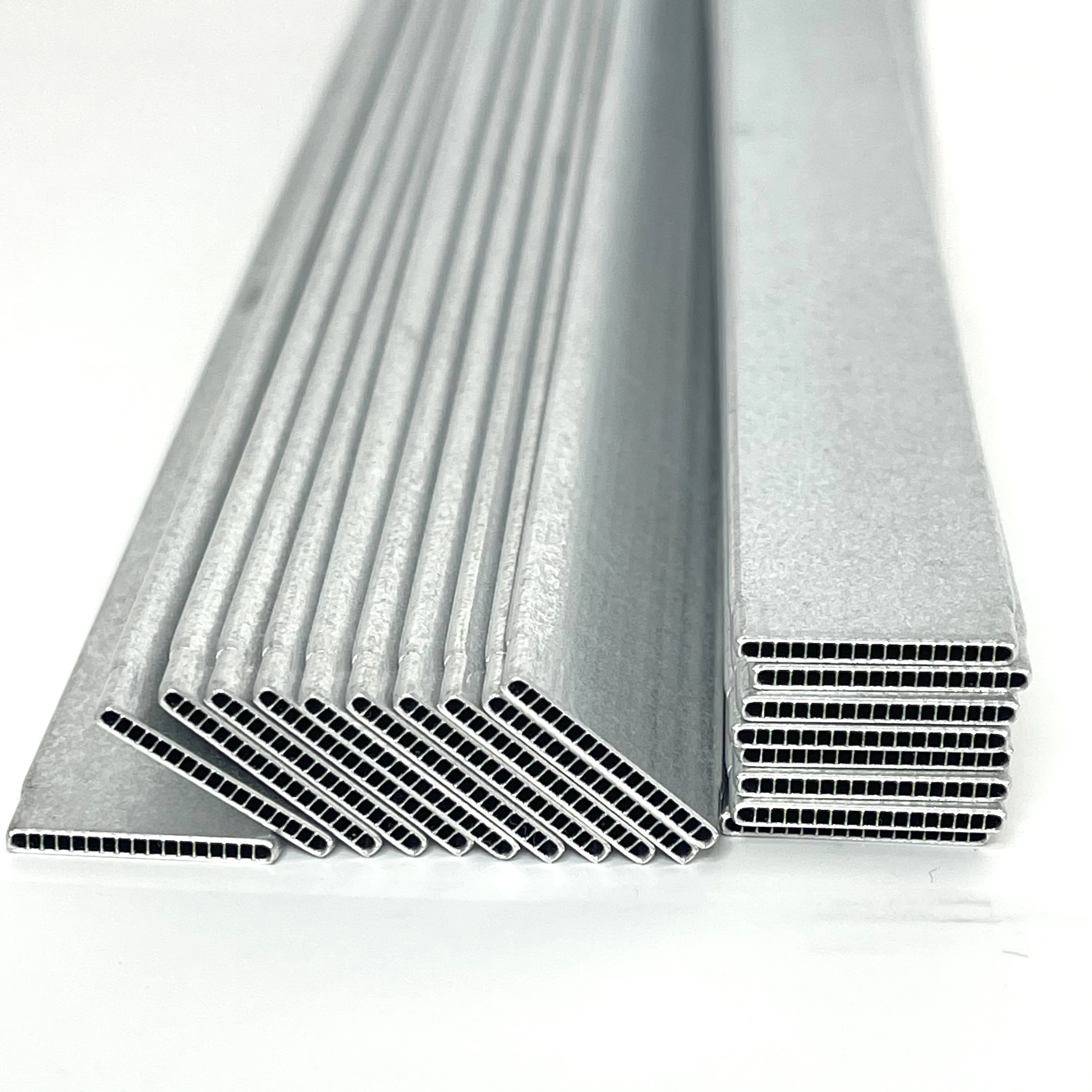 Microporous Aluminum Flat Tube Extruded Aluminum Microchannel Tube