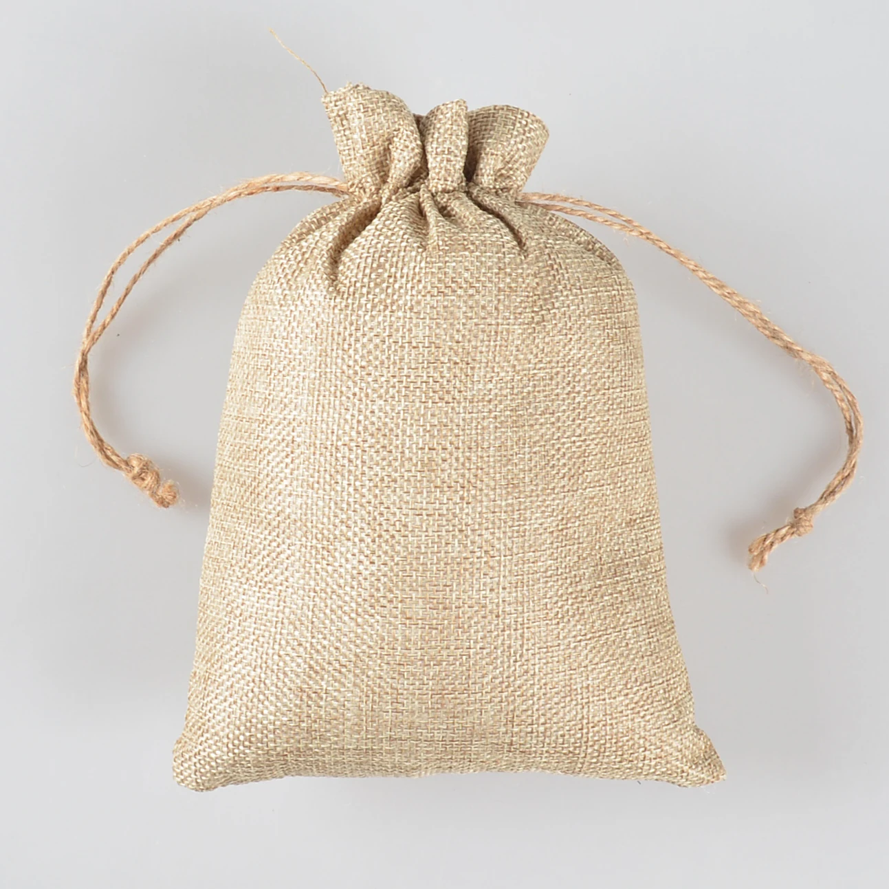 Wholesale Burlap Gift Sack Jute Rope Gift Bags For Wedding Party Favor Drawstring Bags Pouch Custom Logo Accept