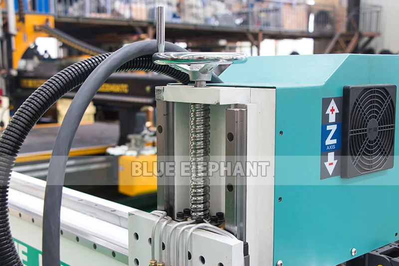  ELE 1530 cnc плазменная машина сделано в Китае резка для