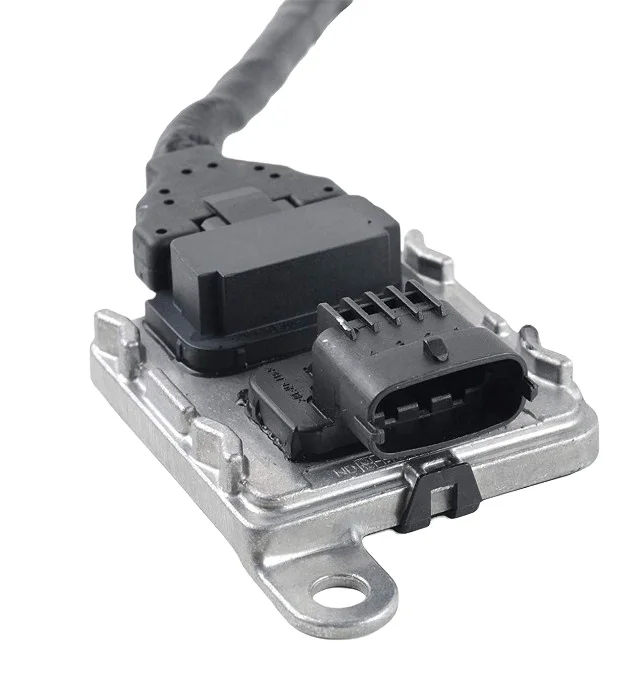 Hot selling 2021 OEM  D13 Outlet NOX Sensor 22303391 5WK97366 SCR Nox sensor